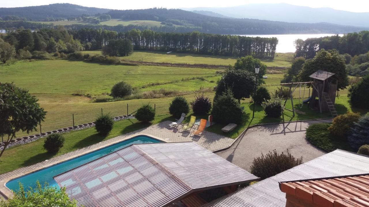 Apartmany U Srdce Vltavy Horní Planá Exterior foto